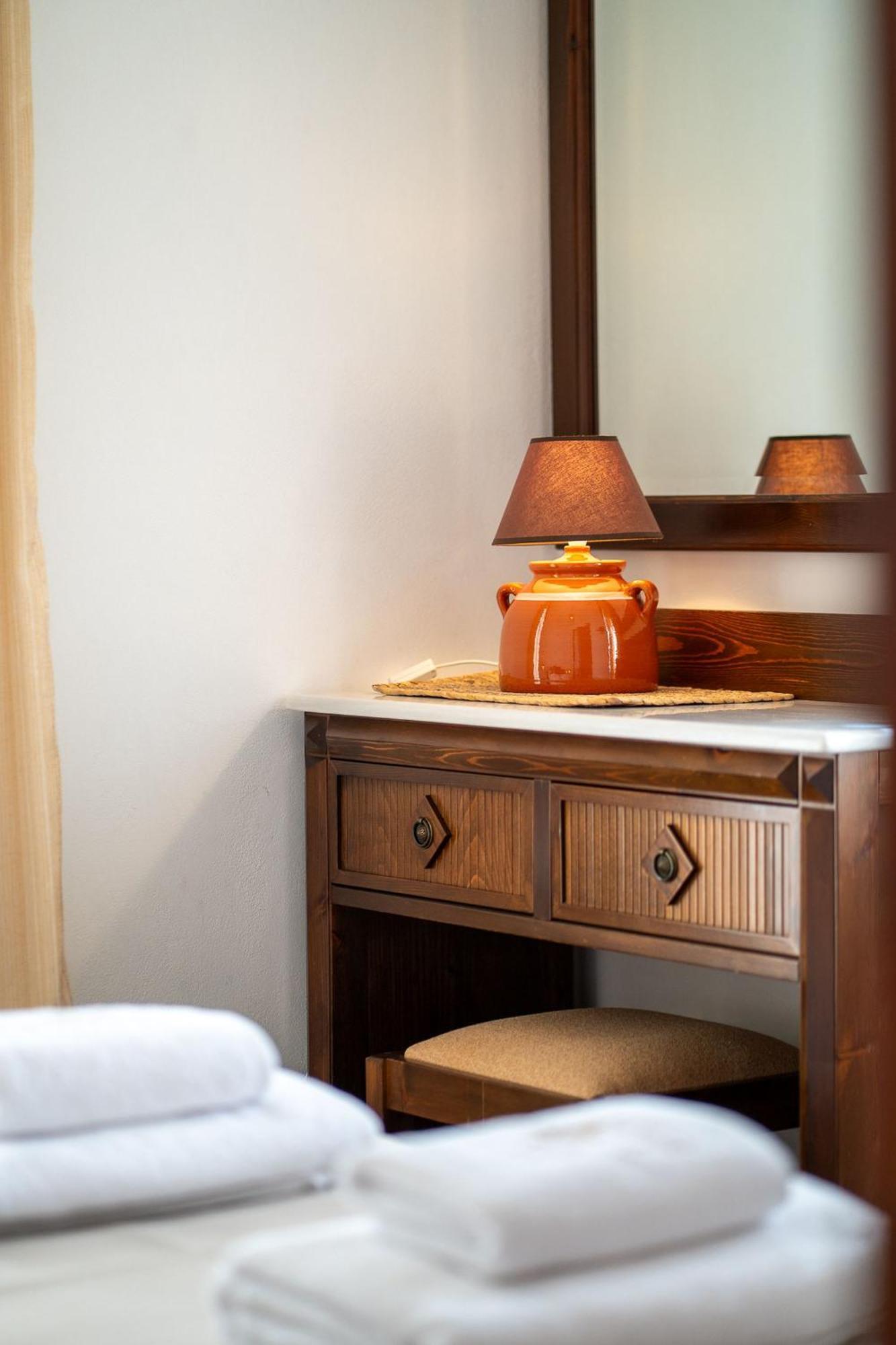 Mirsini Apartments In Sifnos Vathi  Dış mekan fotoğraf