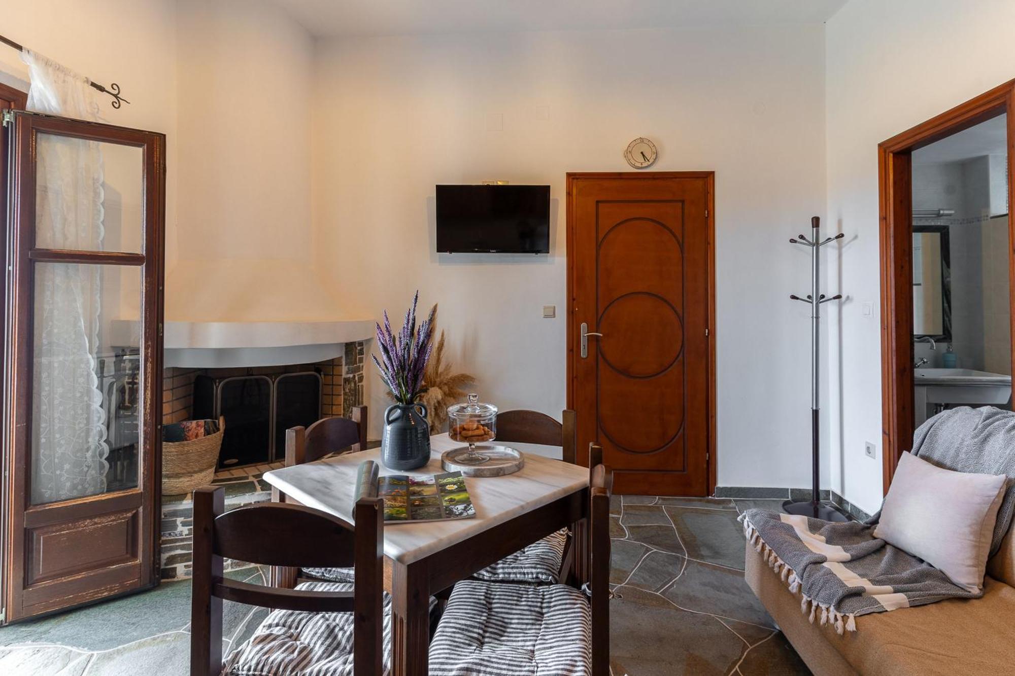 Mirsini Apartments In Sifnos Vathi  Dış mekan fotoğraf